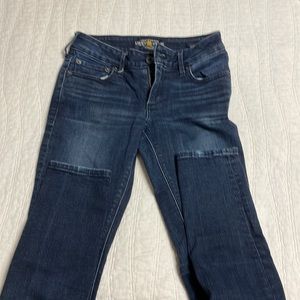 Lucky brand Lolita skinny dark jeans. EUC